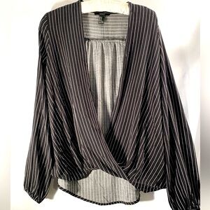 Forever 21 size medium surplice top